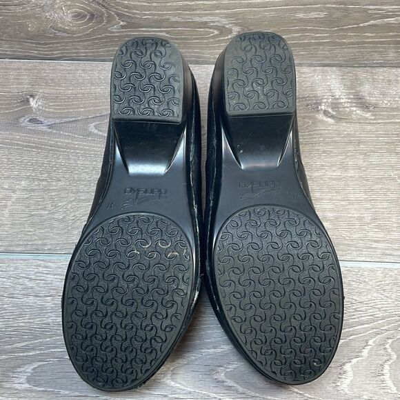 Dansko Tenley Black Leather Women’s Sz 10.5-11/EU 41 Slip On Heeled Clogs - Picture 7 of 11